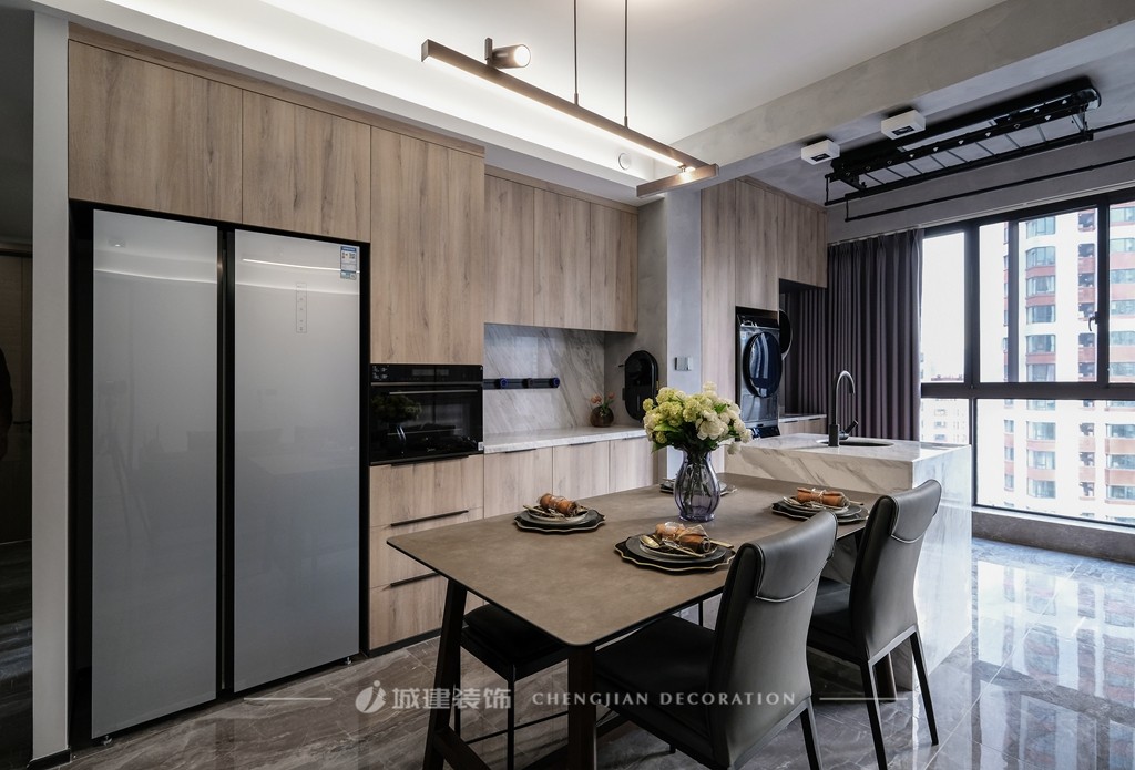 1612514032433352.jpg 05.jpg