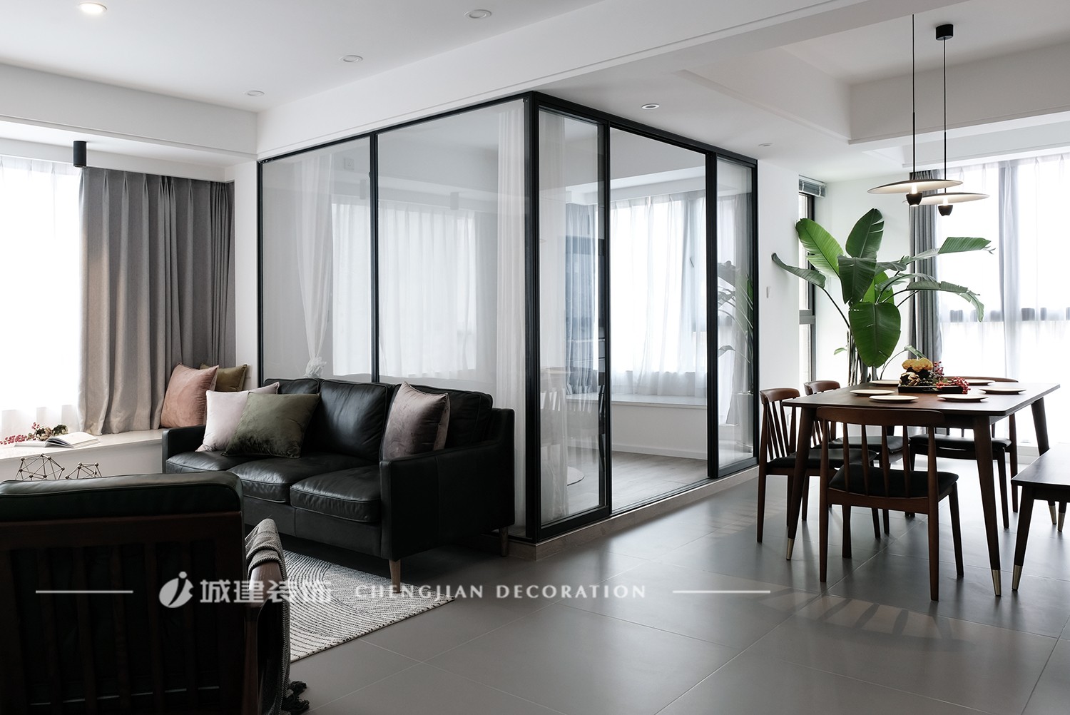 1615103607784694.jpg 03.jpg