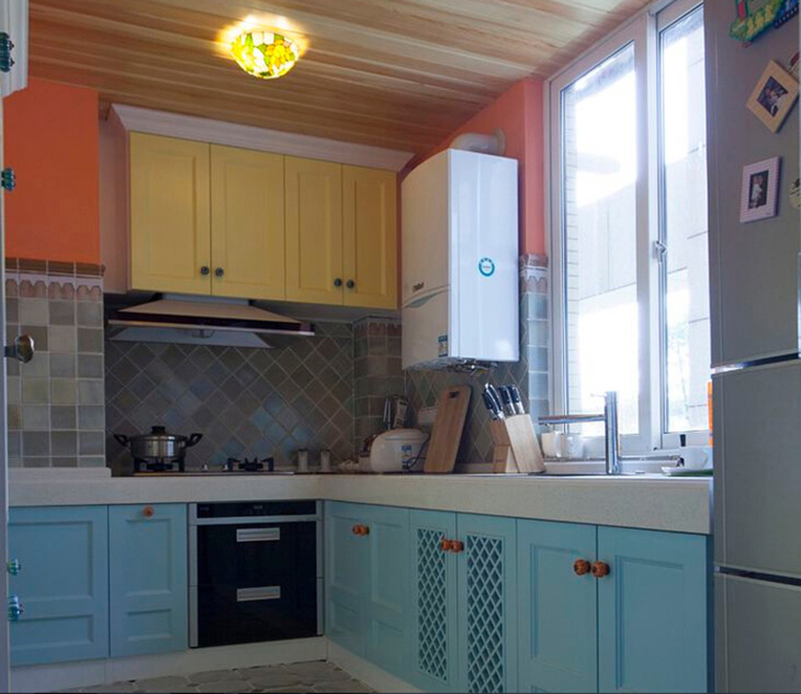 避免華而不實(shí),裝修時(shí)最需要考慮的是生活的舒適度 避免家居擁擠